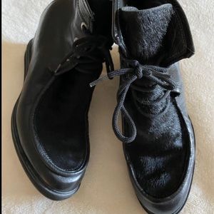 SALE 🔴 Italian Leather hidden wedge Booties